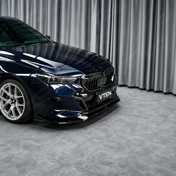 Close-up showing the precision edge-to-edge alignment where the lip mounts to the factory G60 lower bumper