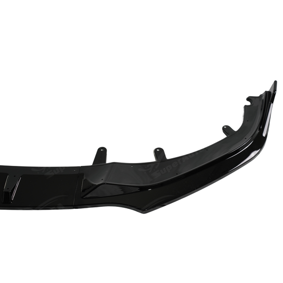 Detailed shot of the UV-resistant high-gloss clear coat on the SuperAutoUSA 8 Series front lip