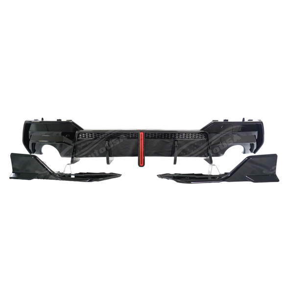 Sleek VTEN diffuser, LED, and corner splitters installed on BMW G26