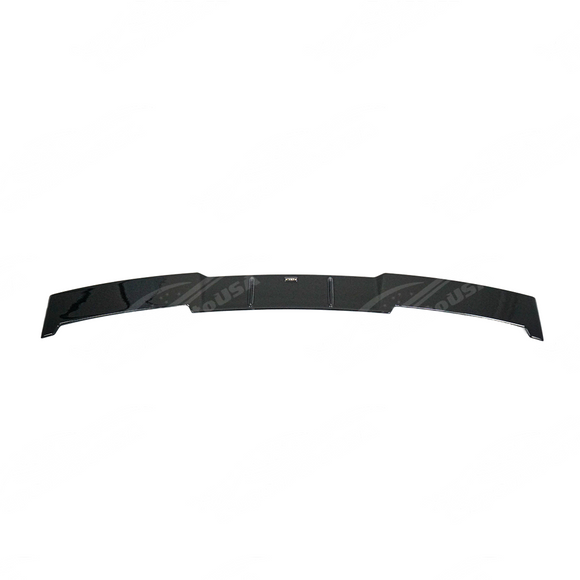 BMW G42 2 Series in motion with VTEN rear roof lip spoiler