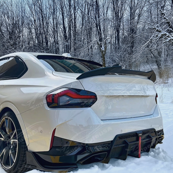 Full rear view of a BMW G42 with VTEN roof top lip spoiler