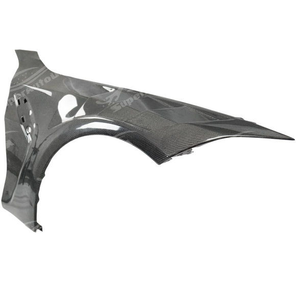 BMW G83 M4 with SuperAutoUSA real carbon fiber front fender