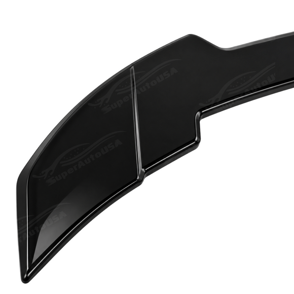 Close-up showing the precision fitment of the wing bases along the G87 trunk lid contours