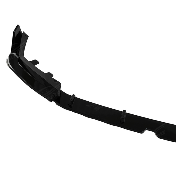 Detailed view of the precision-cut edges and clean lines of the SuperAutoUSA M5 lip