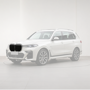 SuperAutoUSA XM style gloss black illuminated grille glowing on a 2019 BMW X7 G07