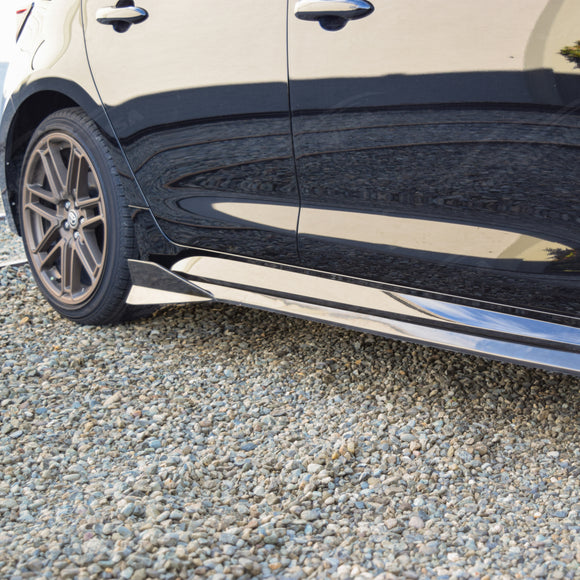 SuperAutoUSA side skirts 2025 Corolla Hatchback gloss finish