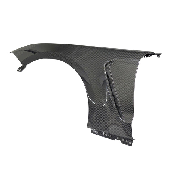 SuperAutoUSA lightweight carbon fiber fender set for Ford Mustang GT350 2016.
