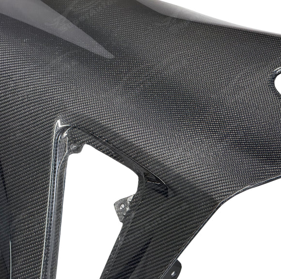 SuperAutoUSA real carbon fiber front fenders for 2025 GR Corolla.
