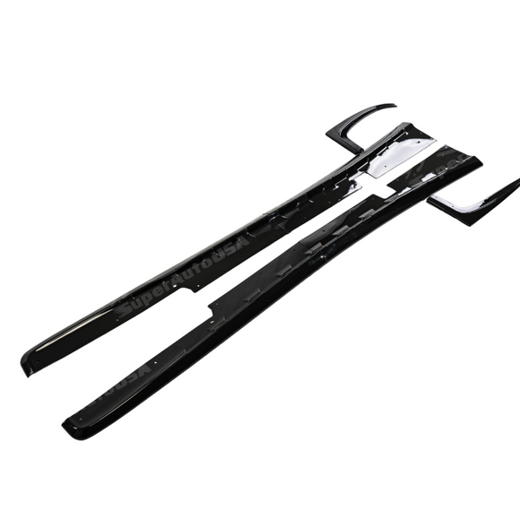 Glossy black ZR1 style side skirt on a white Chevrolet Corvette C5