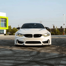 Se adapta a los modelos BMW M3 F80 M4 F83 F82 2015-2020. Alerones laterales delanteros en negro brillante -8