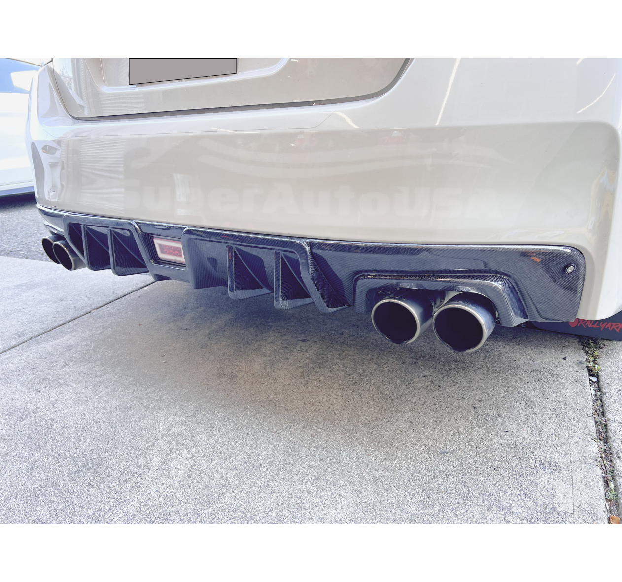 carbon fiber rear diffuser for 2017 Subaru WRX STI with 4 holes exhaust pipe decoration