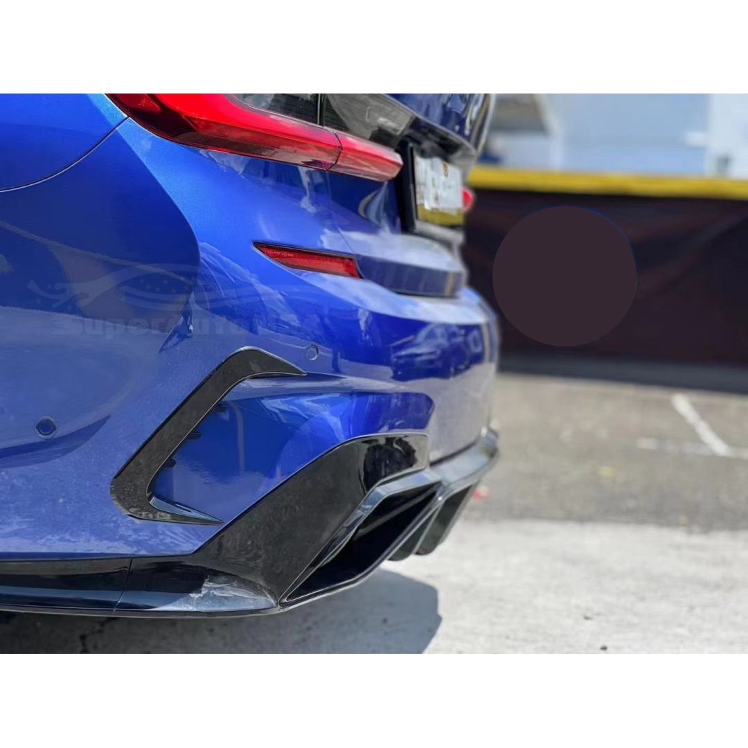 Gloss Black Trim Frame around the rear air vent in a 2019 BMW 3-Series G20, providing a subtle yet impactful interior enhancement