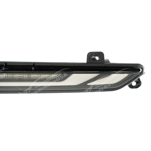 Detailed view of the weatherproof gasket for the S650 rear brake light