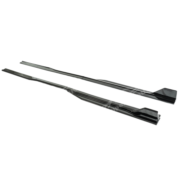 Custom look achieved with GT500 style gloss black side skirt splitter on Mustang S650