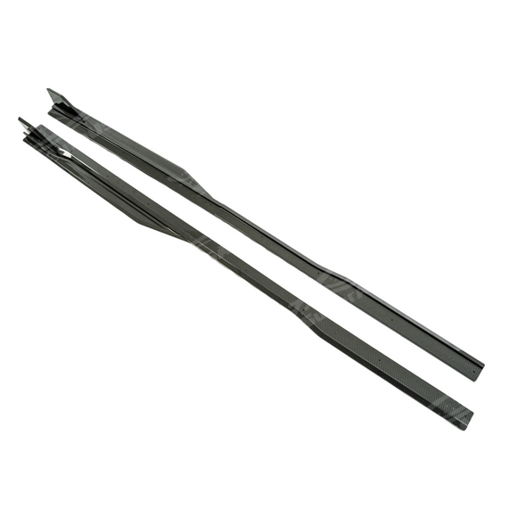 GT 500 style rocker panel bottom extension integrated on a black Ford Mustang S650