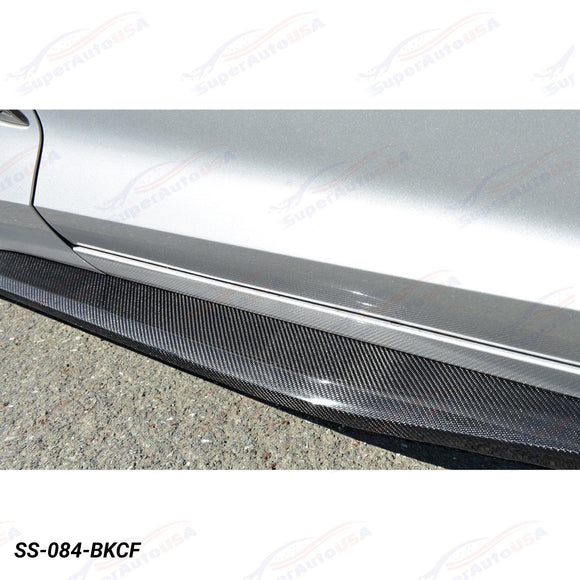 Se adapta a la extensión del panel basculante de faldones laterales estilo Z06 de Corvette C7 2014-19