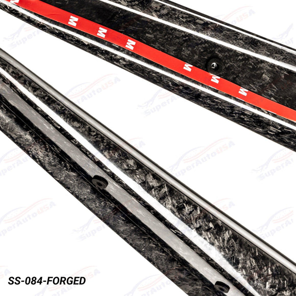 Se adapta a la extensión del panel basculante de faldones laterales estilo Z06 de Corvette C7 2014-19