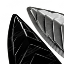 Visual comparison between gloss black and carbon print rear passenger window louvers