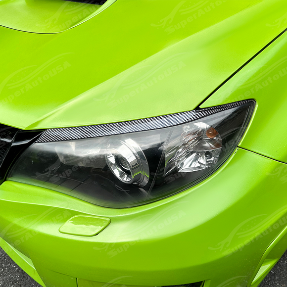 Showing how the eyelid trim follows the natural hood lines of the 2008-2014 Subaru Impreza