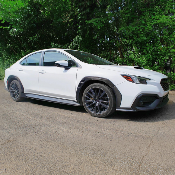 Close-up of the real carbon fiber weave on the fender flares