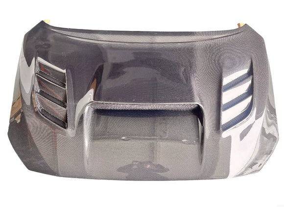 Detailed shot of the integrated aluminum mesh grilles in the VS style heat extraction vents