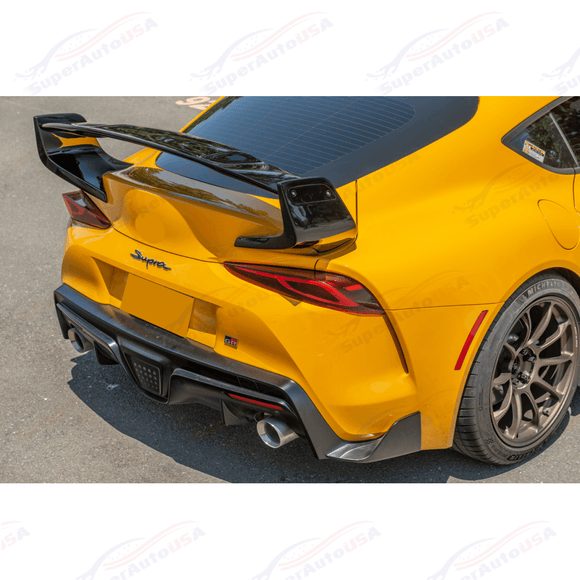 Se adapta al alerón trasero del maletero en color negro brillante Toyota GR Supra ST 2020 en adelante