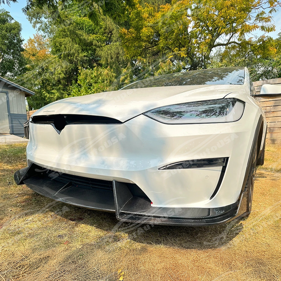 Detailed edges of the SuperAutoUSA front lip spoiler