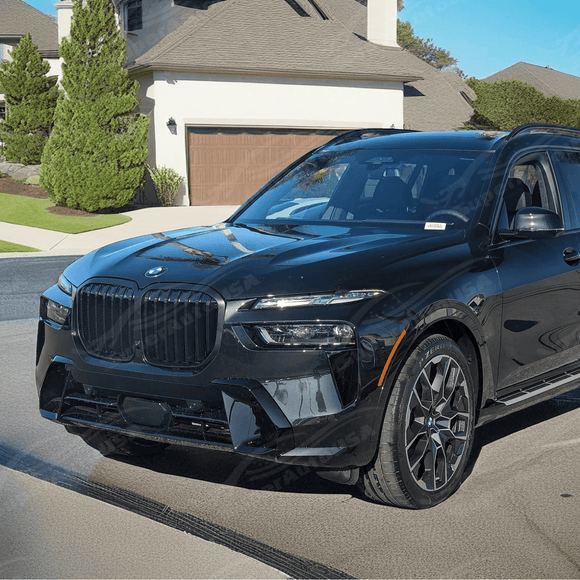 Rejilla ornamental superior delantera negra brillante LCI para BMW X7 SUV 2023-2025