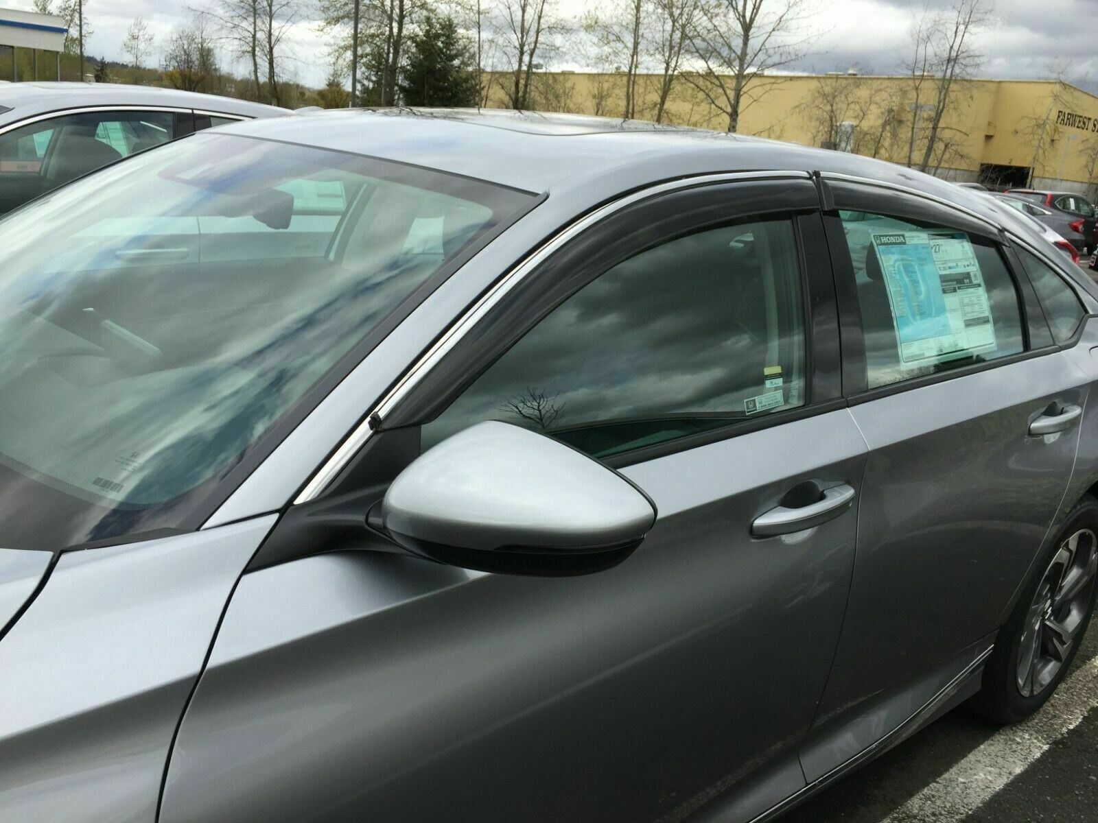 Ajuste 2012-2017 Hyundai Accent Sedan Clip-On Chrome Trim Vent Window Viseras Rain Sun Wind Guards Shade Deflectors - 0