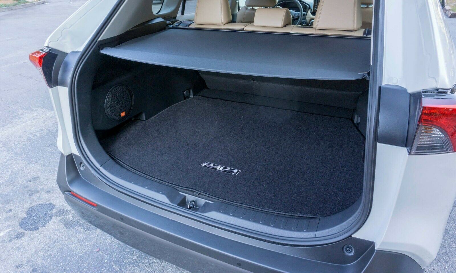 Se adapta a la cubierta de carga Tonneau retráctil del maletero trasero del equipaje Toyota RAV4 2019-2020 y la red gratis (negro)