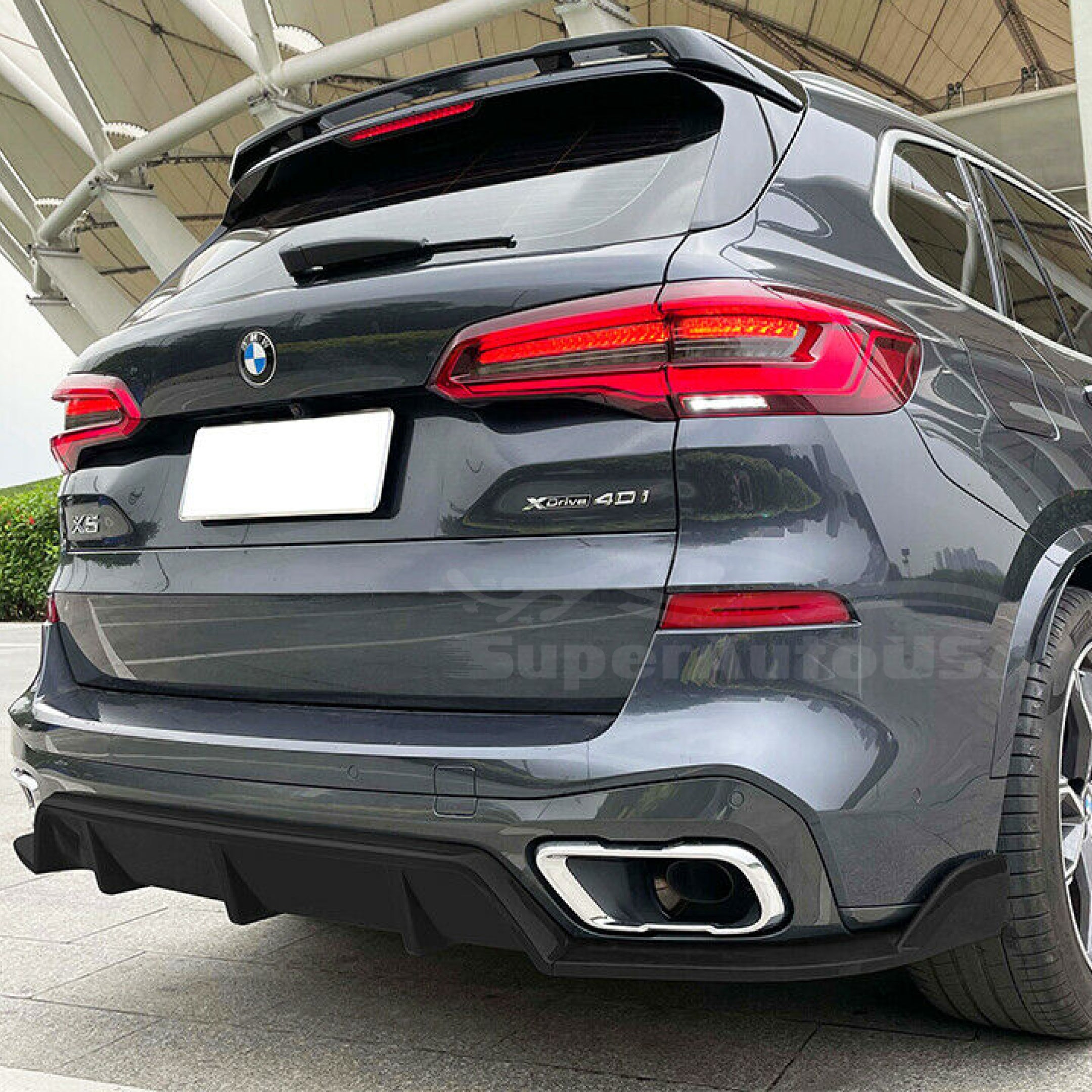 Se adapta a 2019-2022 BMW G05 X5 M Sport 3PC Juego de difusor de labios de parachoques trasero (negro brillante) - 0